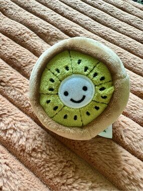 Jellycat Fabulous Fruit Kiwi (RETIRED! rare!)